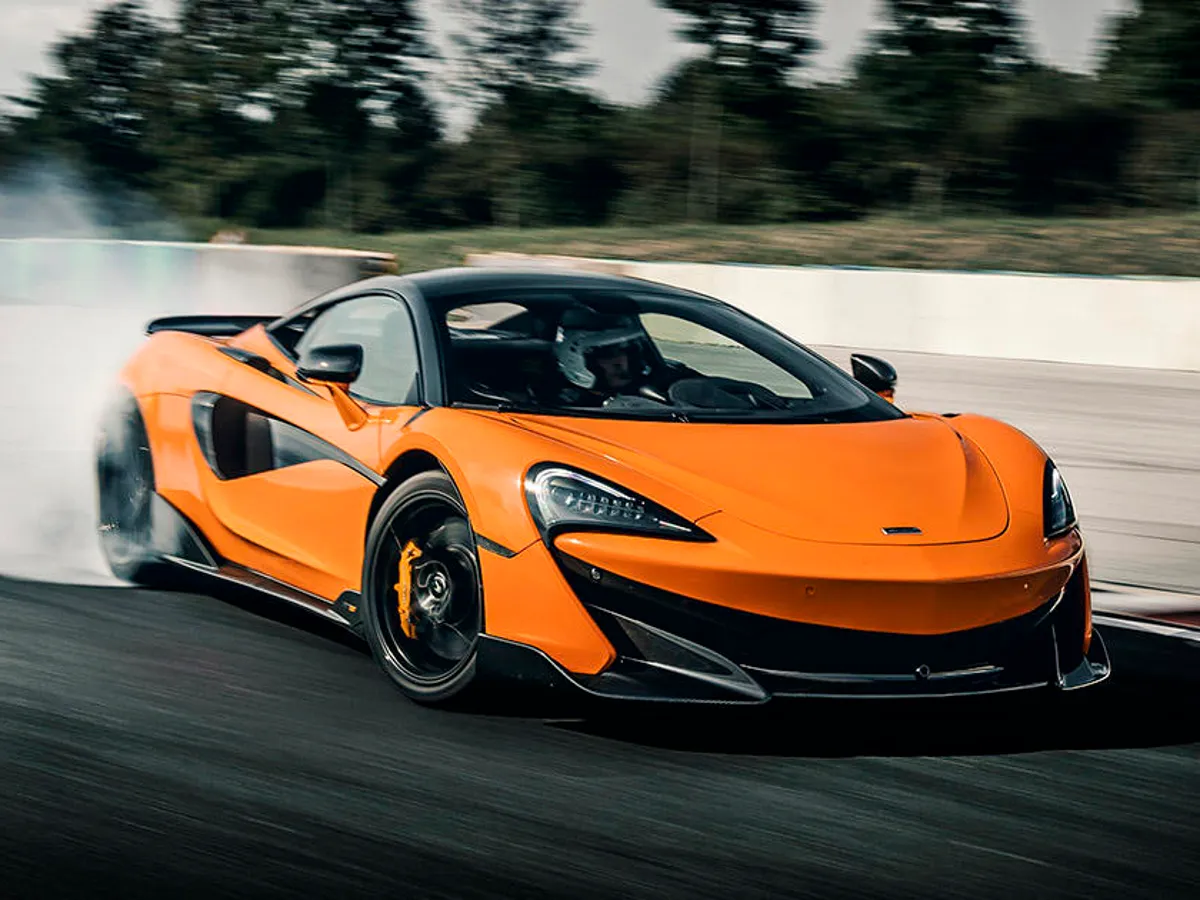 Risg Hylosgi Cerbyd: McLaren 600LT Wedi'i Adalw