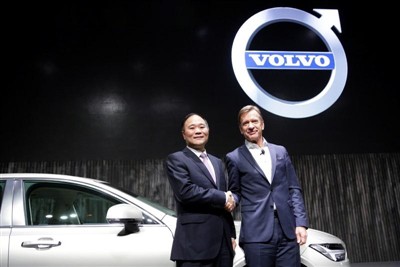 Geely I Werthu $388 miliwn o Werth O Gyfraniadau Ceir Volvo