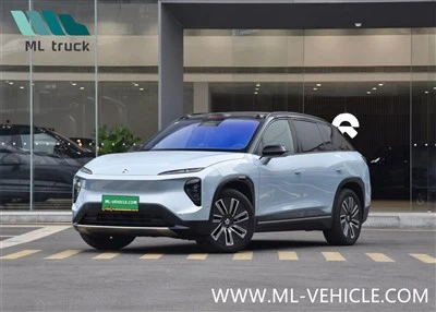 NIO   ES7