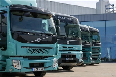 Mae Volvo Trucks yn Rhagori ar Ddisgwyliadau Perfformiad 2023 ond yn Cynlluni...