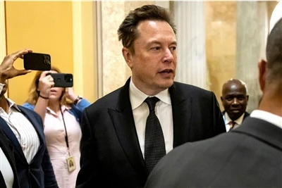 Musk: I Drafod Buddsoddiad $5 biliwn yn XAI Gyda Bwrdd Tesla