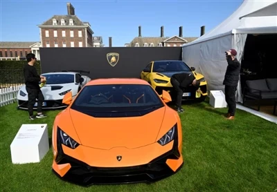 Gohiriwyd Cerbyd Trydan Cyntaf Lamborghini tan 2029